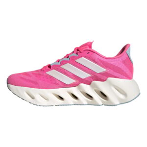 Switch FWD Neutral Running Shoe Women